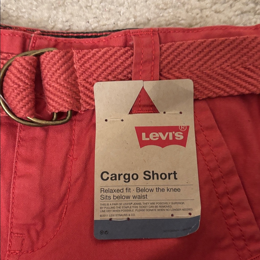 Levi's Coral Red boys Cargo Shorts with Woven Belt nwt size 4 - Picture 2 of 5